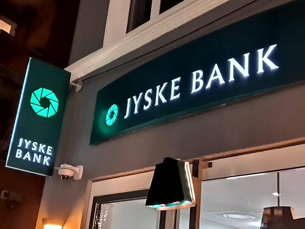 Main suspect in Danish bank fraud case Jyske BANK Anders Dam, Jyske Bank suspected of million scams and corruption. Philip Baruch Advokat og Partner I Lund Elmer Sandager Les.dk Thomas Schioldan Sørensen rodstenen.dk - Lundgrens advokater. Dan Terkildsen. Rødstenen advokater. bestyrelsen Jyske Bank Sven Buhrækall. Kurt Bligaard Pedersen. Rina Asmussen. Philip Baruch. Jens Borup. Keld Norup. Christina Lykke Munk. Johnny Christensen. Marianne Lillevang. Anders Christian Dam. Niels Erik Jakobsen. Per Skovhus. Peter Schleidt. #Bank #AnderChristianDam #Financial #News #Press #Share #Pol #Recommendation #Sale #Firesale #AndersDam #JyskeBank #ATP #PFA #MortenUlrikGade #GF Maresk #PhilipBaruch #LES #LundElmerSandager #Nykredit #MetteEgholmNielsen #Loan #Fraud #CasperDamOlsen #NicolaiHansen #JeanettKofoed-Hansen #AnetteKirkeby #SørenWoergaaed #BirgitBushThuesen #Gangcrimes #Crimes #Koncernledelse #jyskebank #Koncernbestyrelsen #SvenBuhrkall #KurtBligaardPedersen #RinaAsmussen #PhilipBaruch #JensABorup #KeldNorup #ChristinaLykkeMunk #HaggaiKunisch #MarianneLillevang Finansministeriet Statsministeriet Justitsministeriet Finanstilsynet Finans Bank Banking Aktier Loan Biler Hæderlige Banker #Koncerndirektionen #AndersDam #LeifFLarsen / Vedtægter § 1 Stk. 1: Bankens navn er Jyske Bank A/S. Stk. 4: Bankens formål er som bank og som moderselskab at drive bankvirksomhed efter lovgivningen Stk. 5: Banken drives i overensstemmelse med redelig forretningsskik, god bankpraksis og bankens værdier og holdninger :-) :-) Lidt søge ord. #Justitsministeriet #Finansministeriet #Statsministeriet JYSKE BANK BLEV OPDAGET / TAGET I AT LAVE #MANDATSVIG #BEDRAGERI #DOKUMENTFALSK #UDNYTTELSE #SVIG #FALSK / #Bank #AnderChristianDam #Financial #News #Press #Share #Pol #Recommendation #Sale #Firesale #AndersDam #JyskeBank #ATP #PFA #MortenUlrikGade #PhilipBaruch #LES #Boxen Jyske Bank Boxen #KristianAmbjørnBuus-Nielsen #LundElmerSandager #Nykredit #MetteEgholmNielsen #Loan #Fraud #CasperDamOlsen #NicolaiHansen #JeanettKofoed-Hansen #AnetteKirkeby #SørenWoergaaed #BirgitBushThuesen #Gangcrimes #Crimes #Koncernledelse #jyskebank #Koncernbestyrelsen #SvenBuhrkall #KurtBligaardPedersen #RinaAsmussen #PhilipBaruch #JensABorup #KeldNorup #ChristinaLykkeMunk #HaggaiKunisch #MarianneLillevang #Koncerndirektionen #AndersDam #LeifFLarsen #NielsErikJakobsen #PerSkovhus #PeterSchleidt