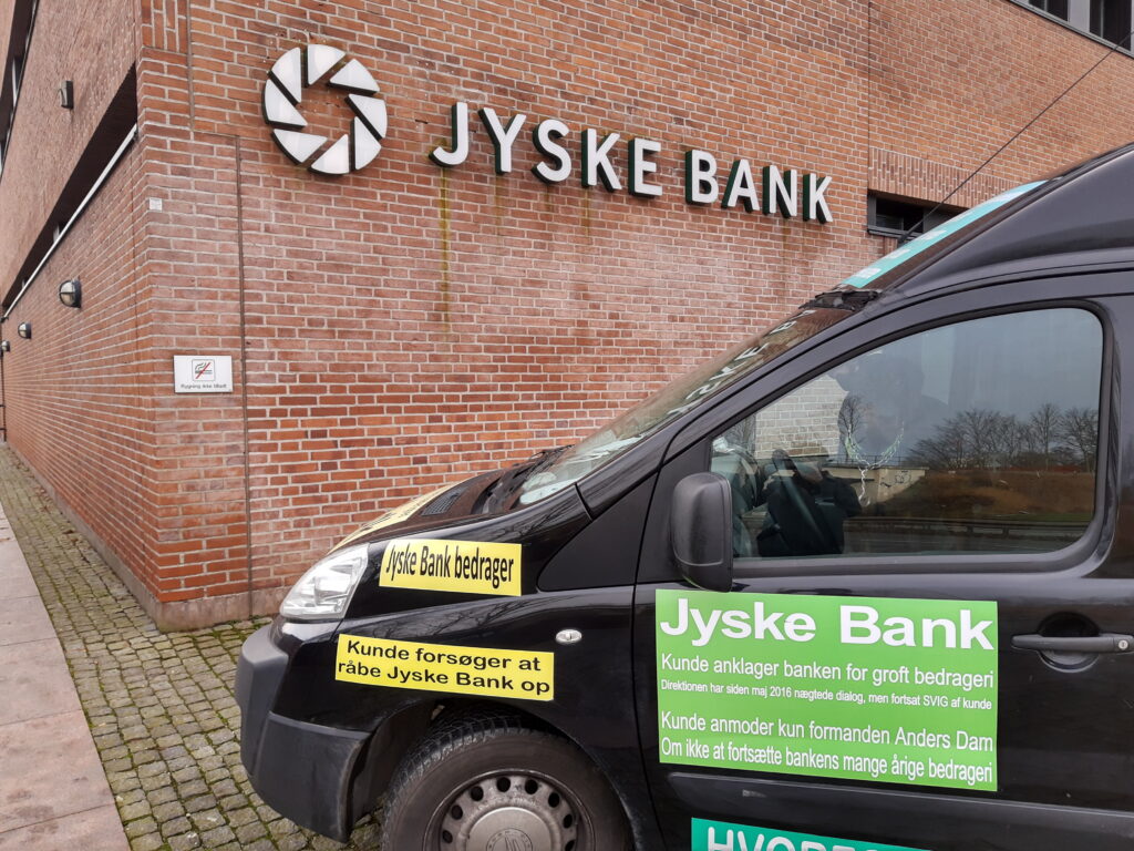 Bribery is not only a problem of Danish society. When a client hires Lundgrens Advokater, to file a case of fraud, executed against a Danish bank customer in Jyske Bank. And the client clearly and clearly tells Lundgren's attorneys that the fraud crime was committed by Jyske Bank, and this is done with the Group management's knowledge, and certainly contributes to the client in the case BS-402/2015-VIB When the customer saw over 1 year. after Lundgren's lawyer b occurred and shortly after the lawyers had been hired to file a fraud case against Jyske Bank. Discover that even the same Lundgren's lawyer company, has been employed by the Jyske Bank Group, in a trade for DKK 600 million. And the client also discovers that Lundgren's lawyers have countered that some of their client's claims were brought to court. When Lundgrens directly against the client's instructions, does not present any of the client's claims against Jyske Bank, which the client has many times given Lundgrens Advokater clear instructions to submit. What do you call it if Jyske Bank did not pay Lundgren's Return commission by giving Lundgren's lawyer partner company a million orders. Should Lundgren's Attorneys not be reported to the lawyer mentioned, as a total lawyer's house, since Lundgren's partner has all taken oaths. paragraph 10.4 of Lundgren's set of rules. When it comes to violation of good attorney practice, and possible receipt of return commission in the form of million work for Jyske Bank, neither Lundgrens nor Jyske Bank's Executive Board should hide the truth when the client only seeks the truth about Jyske Bank's real foundation.