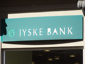My story is about Jyske Bank's association's methods, Jyske Bank's values, Jyske Bank's morals, Jyske Bank's decency. And then you can also ask yourself, why no one rules my postings and campaigns and warnings, against doing business with either Denmark's second largest bank the criminals Jyske Bank or the corrupt lawyers from Lundgren's law partner company. Would you yourself work for a criminal organization, as I have presented evidence that Jyske Bank is, the employees of Jyske Bank can say no if they do not want to be employed in a bank that, like Jyske Bank, commits extensive crime. Have you been employed or are employed by Jyske Bank and are aware of the extensive financial crime such as Jyske Bank exposing customers to organized fraud. I would like to encourage you to share your experiences with me Carsten Storbjerg Skaarup by email banknyt@gmail.com Will you be anonymous so this is respected.