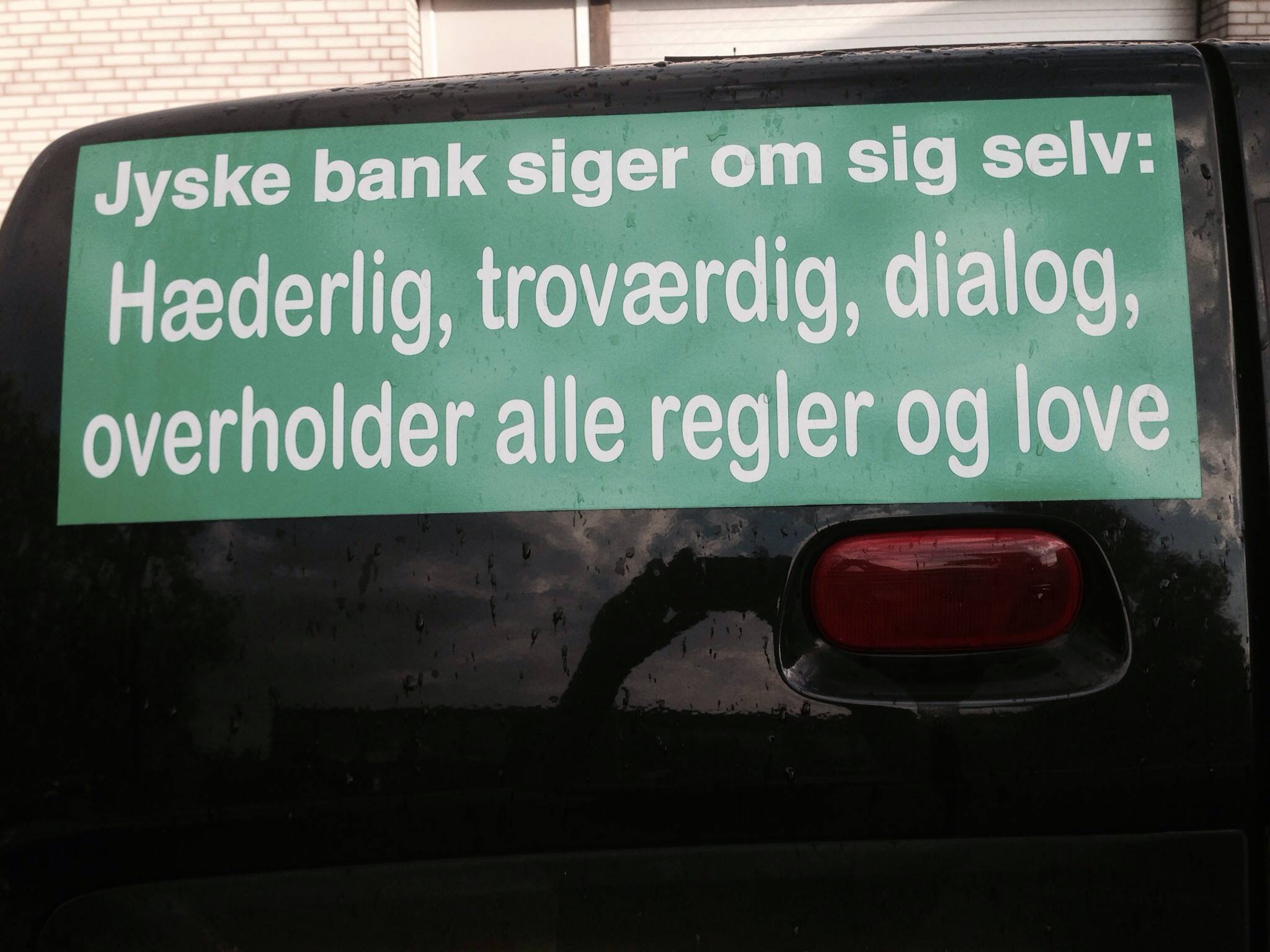 Medvirkende i sagen eller kender til sagen og ønsker ikke at rette fejl Fundament hæderlig ærlig åben retter fejl Nykredit jyske bank Advokat advokater strafferet øknomisk kriminelit Lund Elmer Sandager Michael Rasmussen CEO Nykredit Anders Christian Dam CEO Morten Ulrik gade Philip Baruch Mette Egholm Nielsen Birgit Bush Jyske bank erhverv Hillerød Helsingør Århus Aahus København Silkeborg Valby Østerbro Nicolai Hansen Anette Kirkeby Søren Woergaard Danske bank jysk Koncernledelse jyske bank Koncernbestyrelsen Sven Buhrkall Kurt Bligaard Pedersen Rina Asmussen Philip Baruch Jens A. Borup Keld Norup Christina Lykke Munk Haggai Kunisch Marianne Lillevang Koncerndirektionen Anders Dam Leif F. Larsen Niels Erik Jakobsen Per Skovhus Peter Schleidt Sagen historien om Nykredit og jyskebank handler om: Bedrageri Svindel Løgne Tyveri Underslæb Mandatsvig Svig Dokumentfalsk, At dække over forbrydelser At skjule forbrydelser Om at lyve over for retten udelukket for at kunne fortsætte bedrageriske forhold. Mercedes BMW Audi VW Ford Kia Pegeout Citroen biler for alle, billig bolig, billig forsikring dankort visa